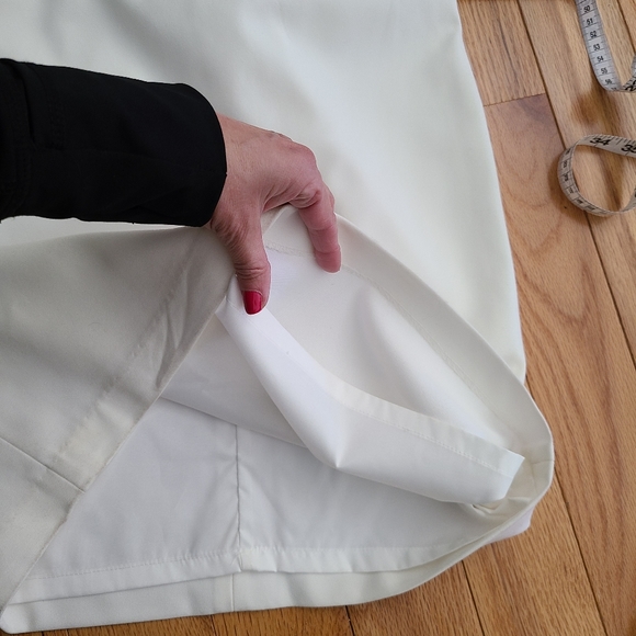 Beautiful Dress New! - Picture 8 of 11